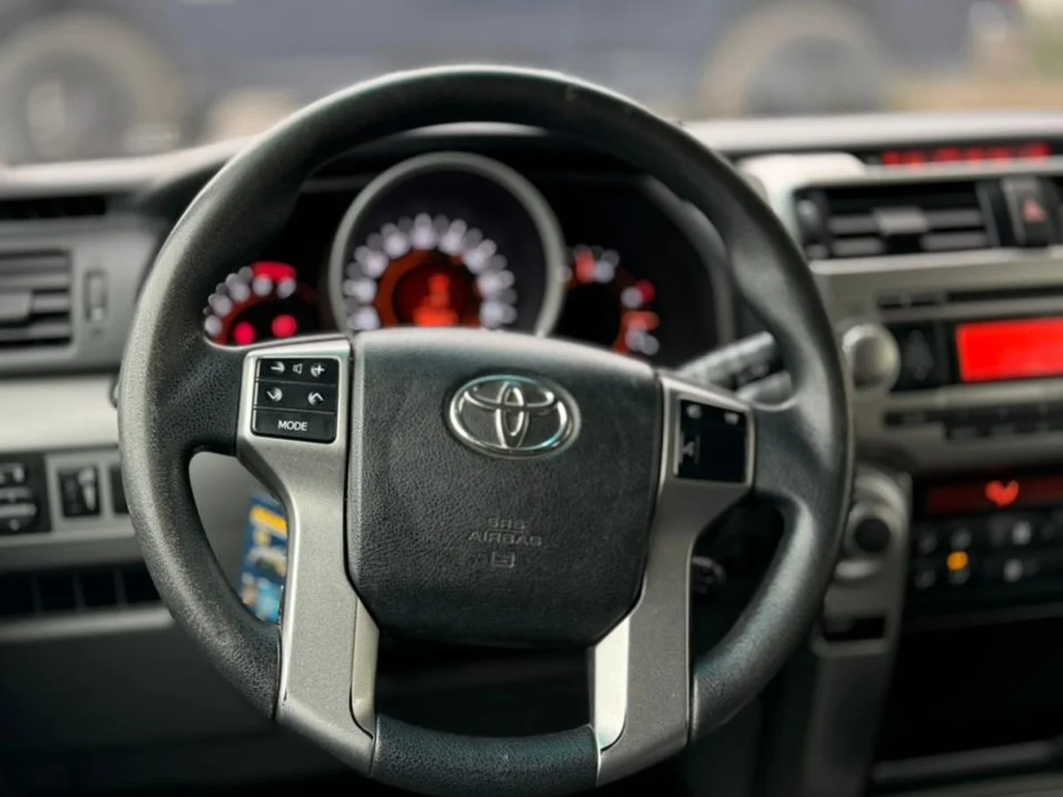 TOYOTA 4RUNNER LIMITED AT 4.0 2011 4x2 - Miniatura 18