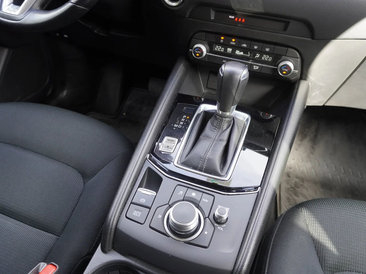 Mazda CX5 R. Año 2021 miniatura 26