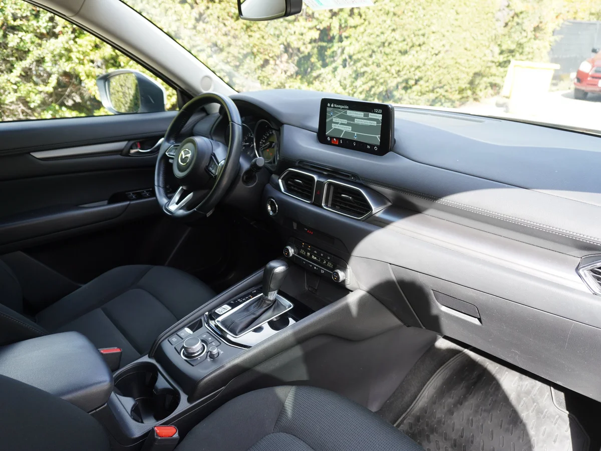 Mazda CX5 R. Año 2021 miniatura 31