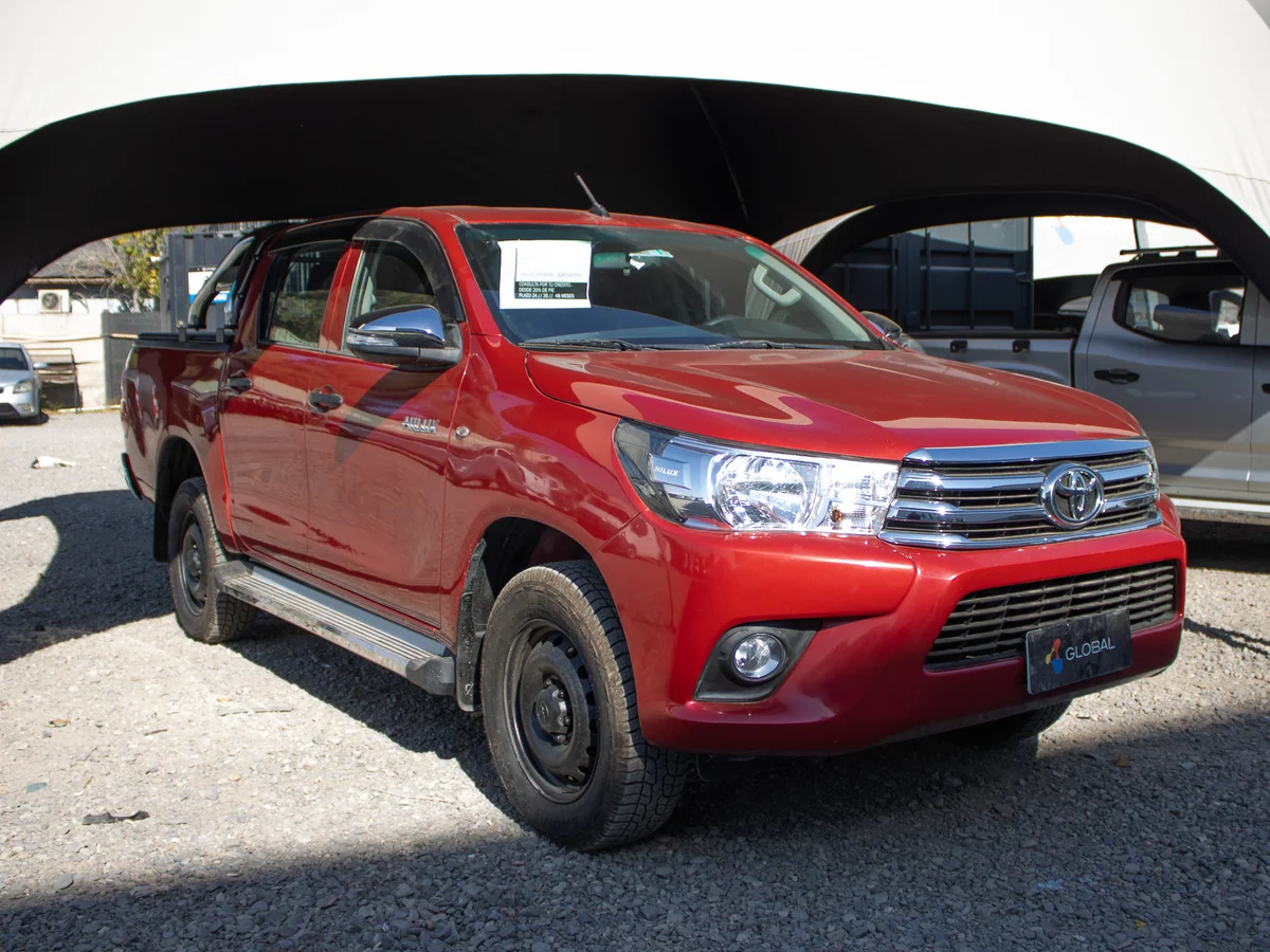 Toyota Hilux 4x2 2023 miniatura 1