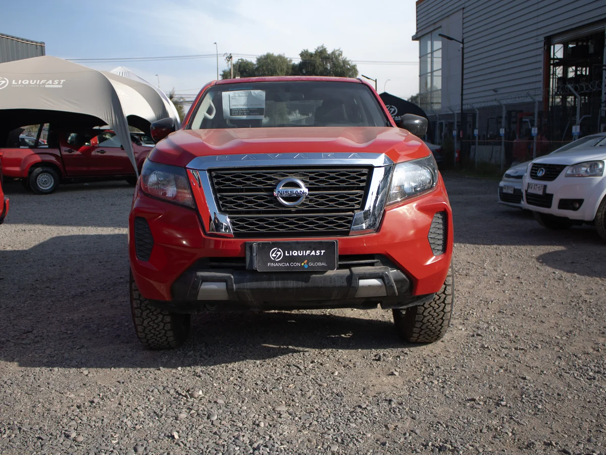 Nissan Navara 4x4 2022 miniatura 4