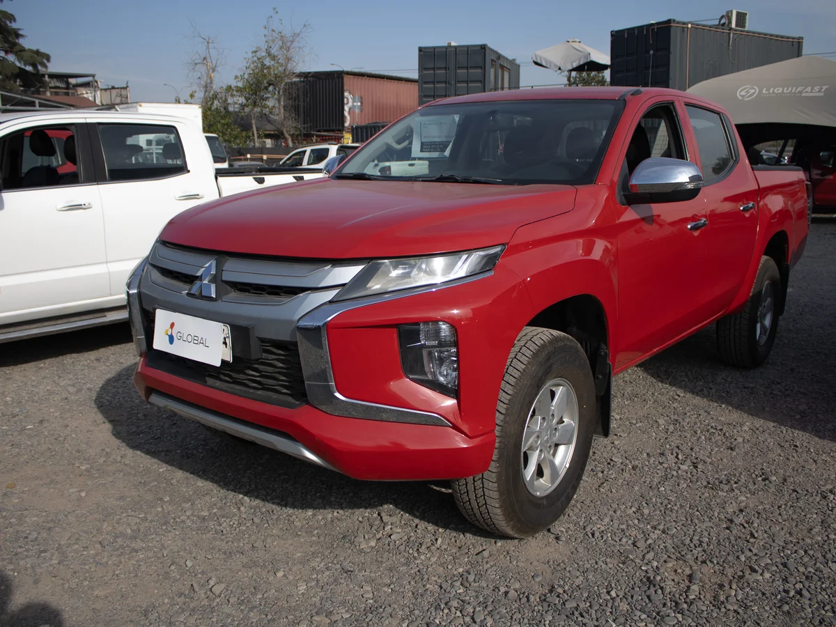 Mitsubishi L200 CRT 4x4 2022 miniatura 8
