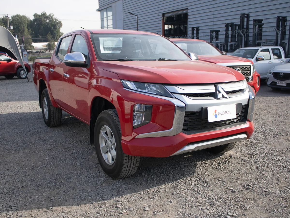 Mitsubishi L200 CRT 4x4 2022 miniatura 10