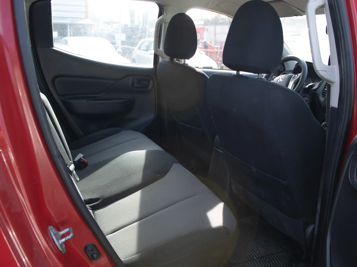 Mitsubishi L200 CRT 4x4 2022 miniatura 14