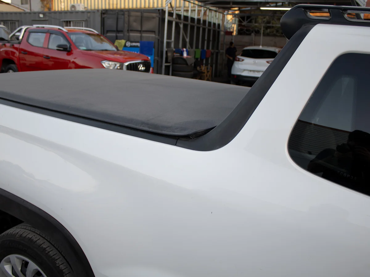 Ram 700 SLT 2024 miniatura 3