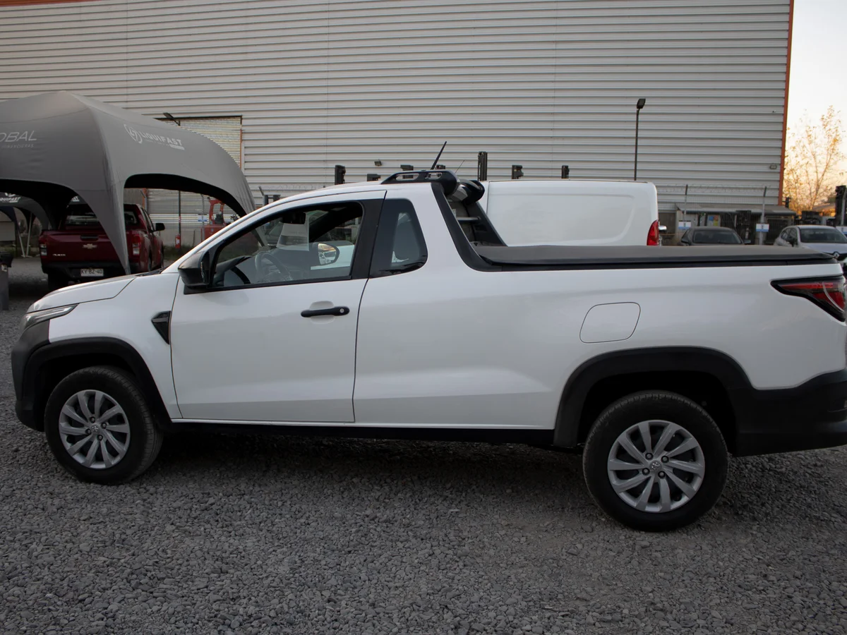 Ram 700 SLT 2024 miniatura 6