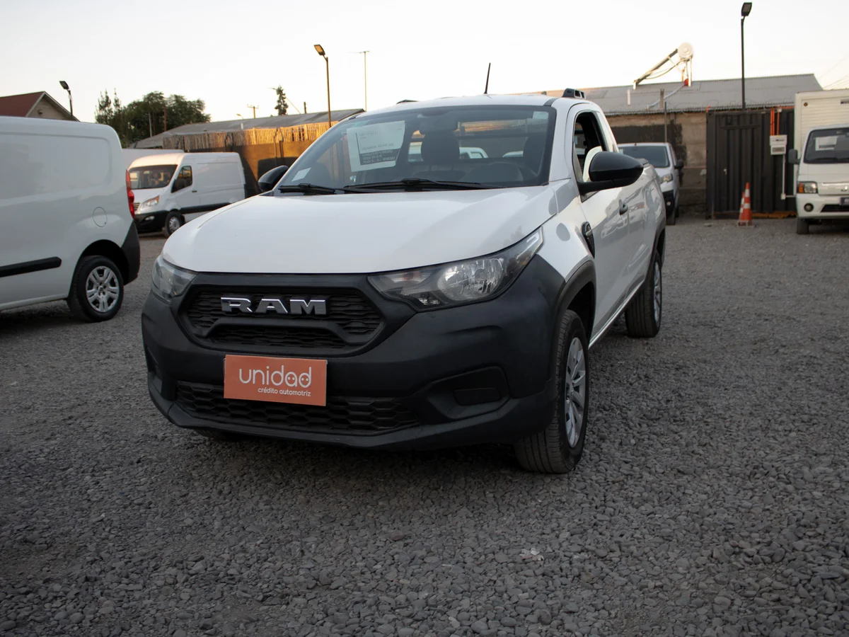 Ram 700 SLT 2024 miniatura 8