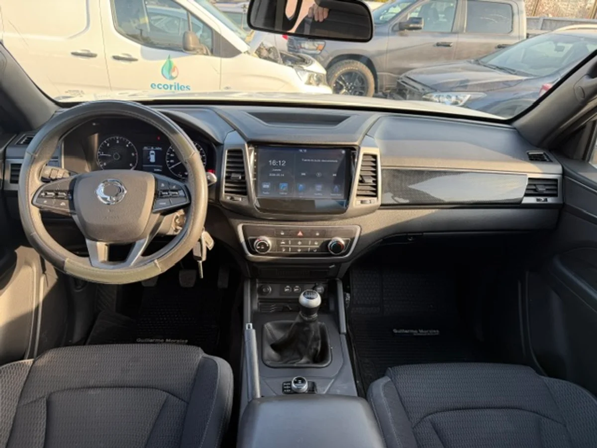 2024 SsangYong Grand Musso 2.2D GLX 4WD - Miniatura 14