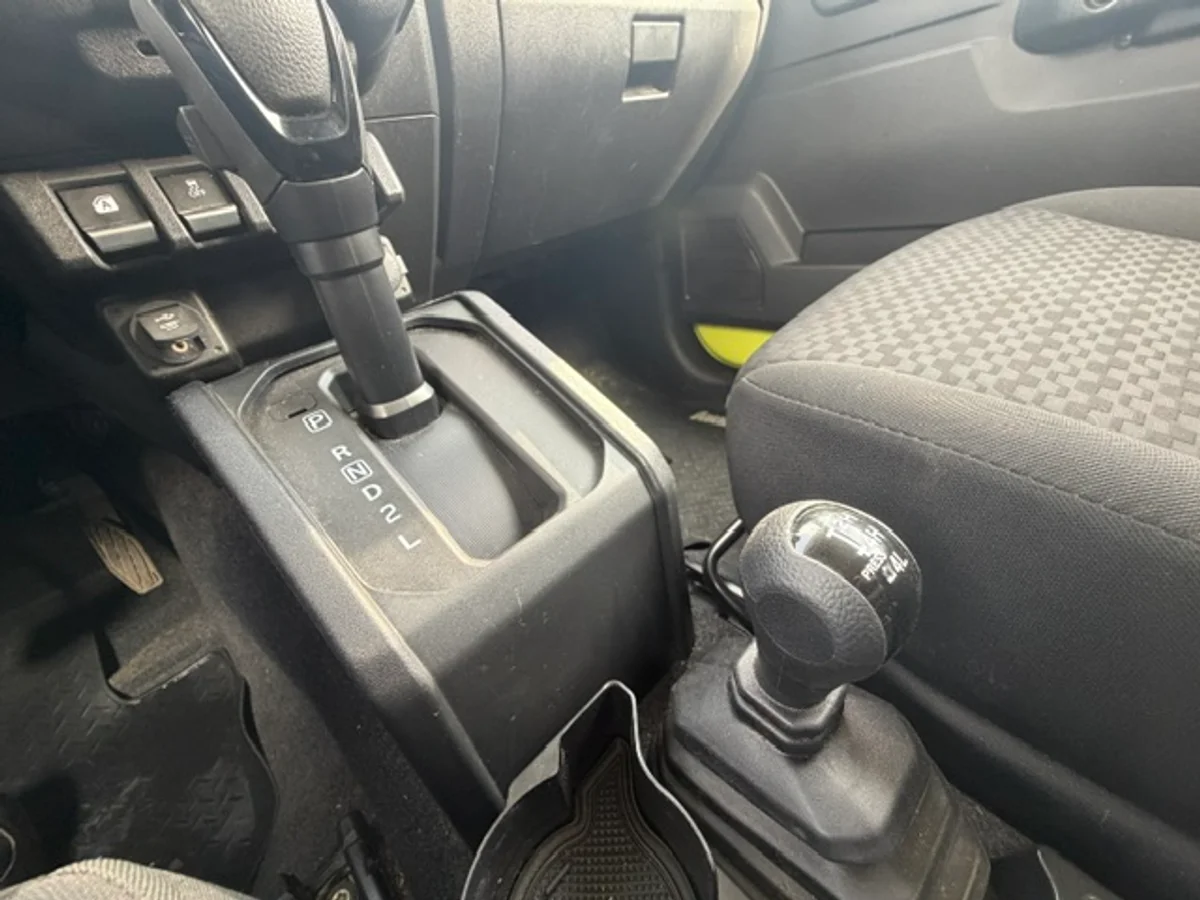 2023 Suzuki Jimny 1.5 Auto GL 4WD - Miniatura 11