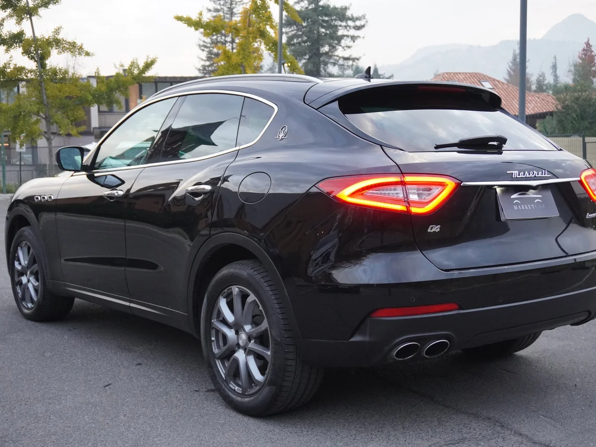 Maserati Levante 4x4 3.0 Año 2019 miniatura 7