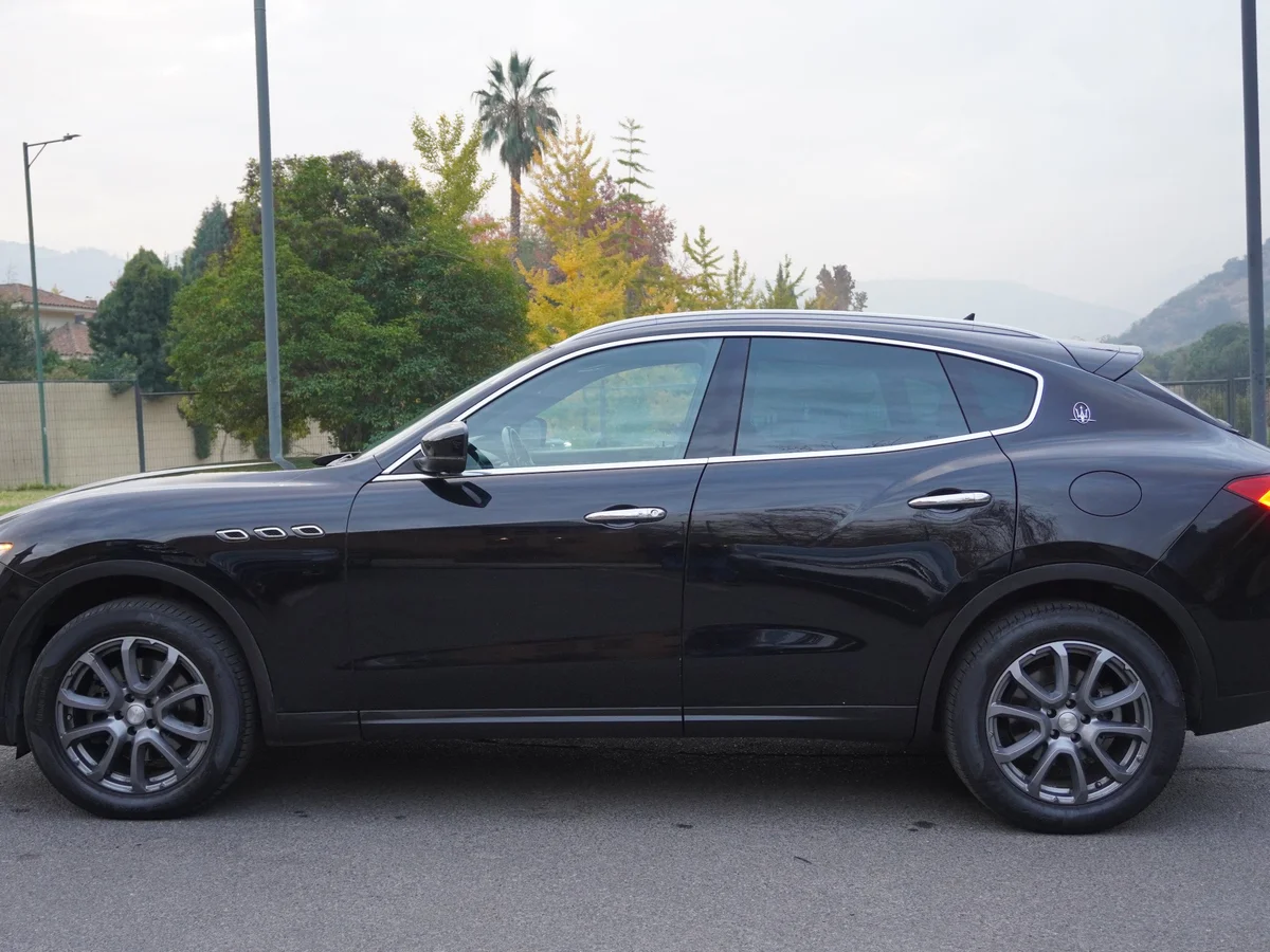 Maserati Levante 4x4 3.0 Año 2019 miniatura 8