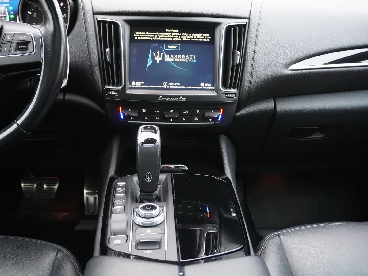 Maserati Levante 4x4 3.0 Año 2019 miniatura 17