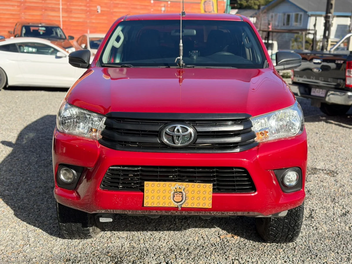 Toyota Hilux DX 2.4 4X4 2021