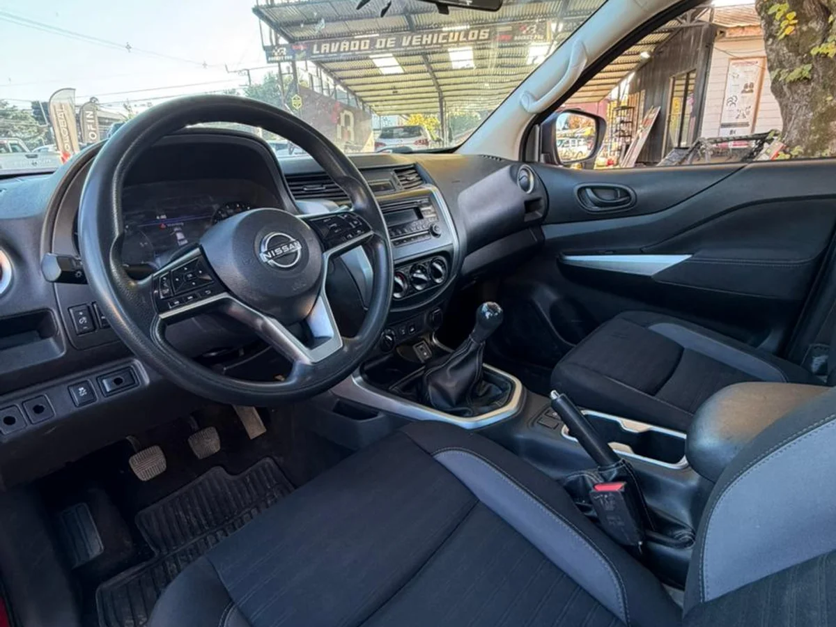 NISSAN NAVARA D CAB MT 4X4 2.3 2024 - Miniatura 7