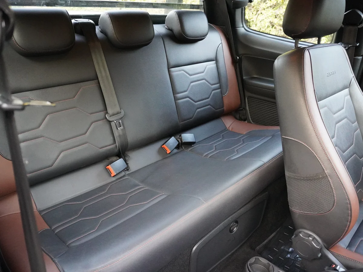 Volkswagen Saveiro 1.6 Cross. Año 2024 miniatura 15