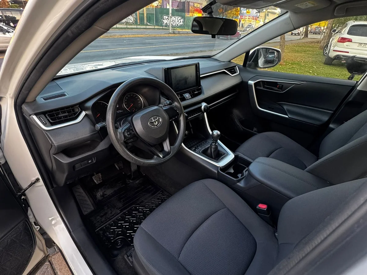 TOYOTA RAV 2.0 TM 4X2 - Miniatura 17