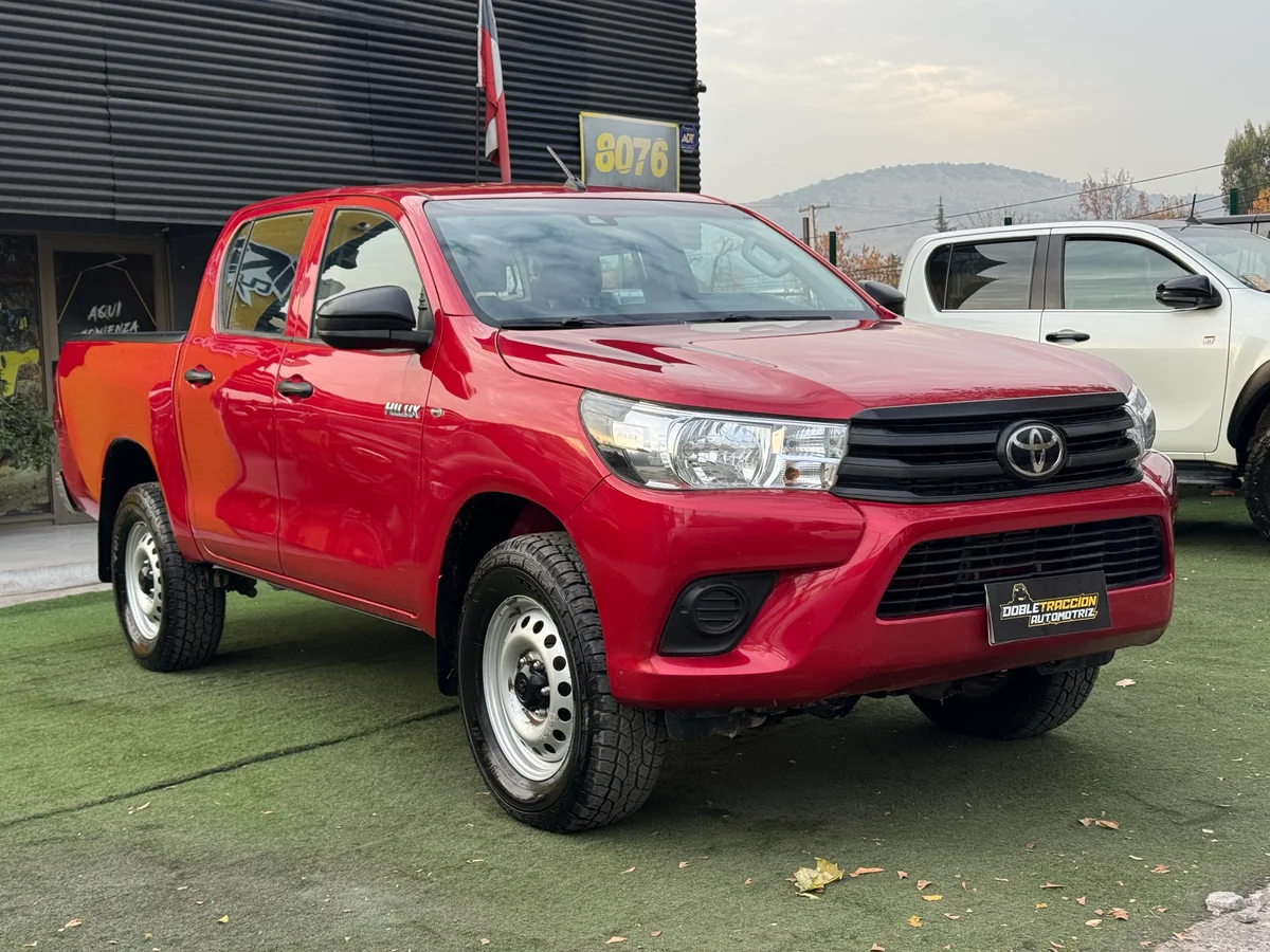 Toyota Hilux DX 2024