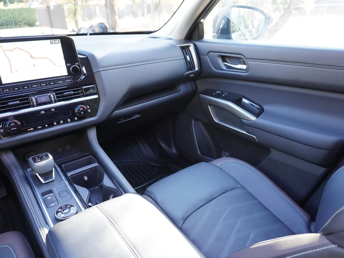 Nissan Pathfinder 3.5 Exclusive 4x4 Año 2025 miniatura 17