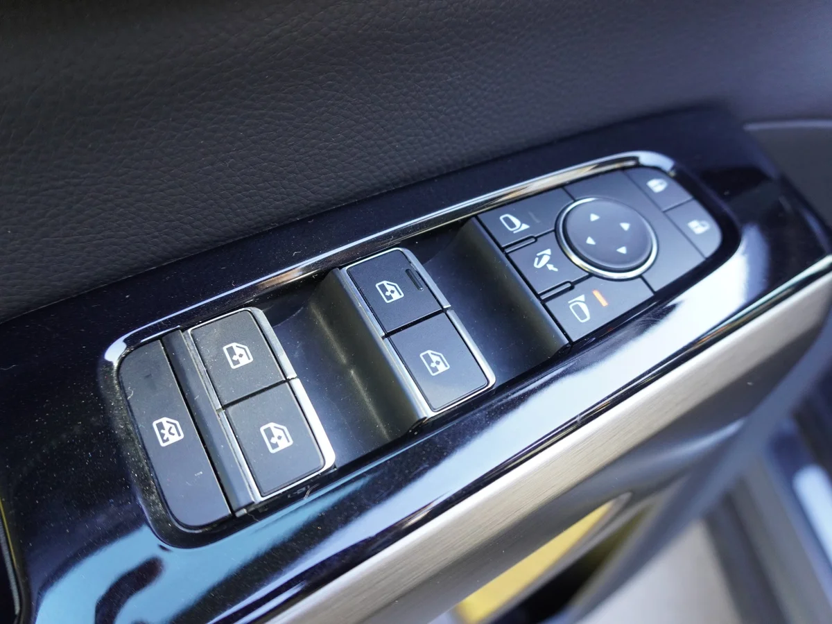 Nissan Pathfinder 3.5 Exclusive 4x4 Año 2025 miniatura 25