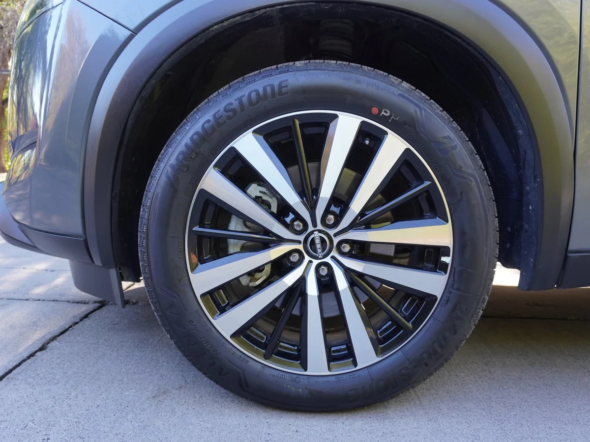 Nissan Pathfinder 3.5 Exclusive 4x4 Año 2025 miniatura 29