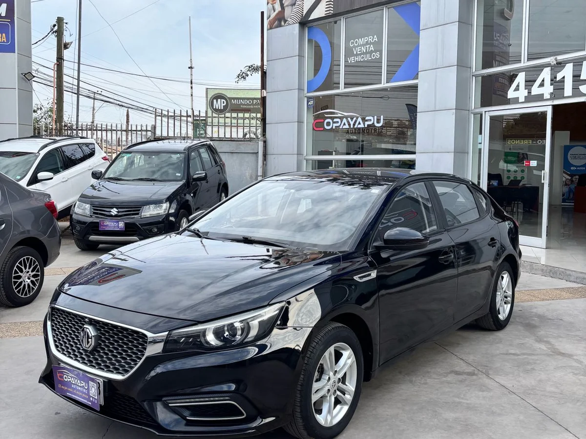 MG 6 1.5 1.5T COM 4X2 MT 4P - Miniatura 2