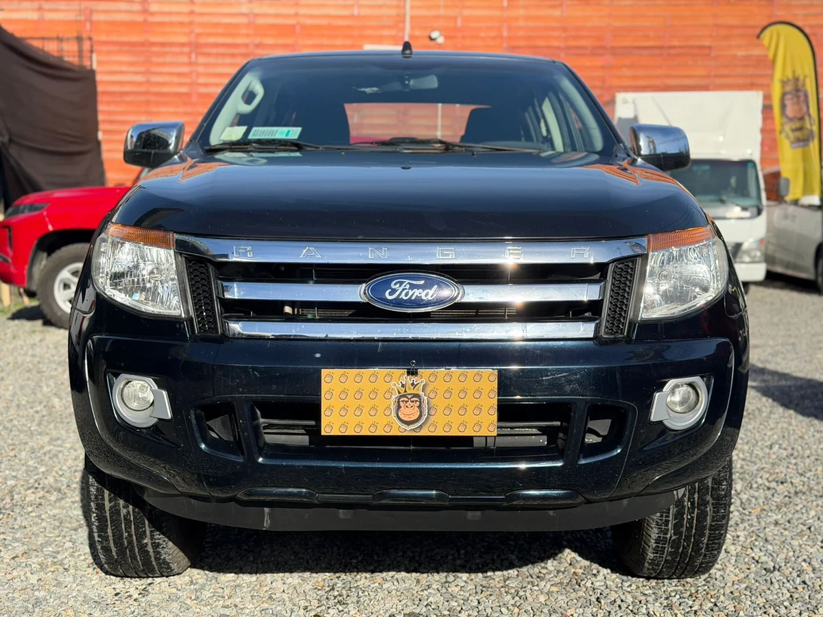 FORD Ranger 2.5 XLT MT 4X2 2015