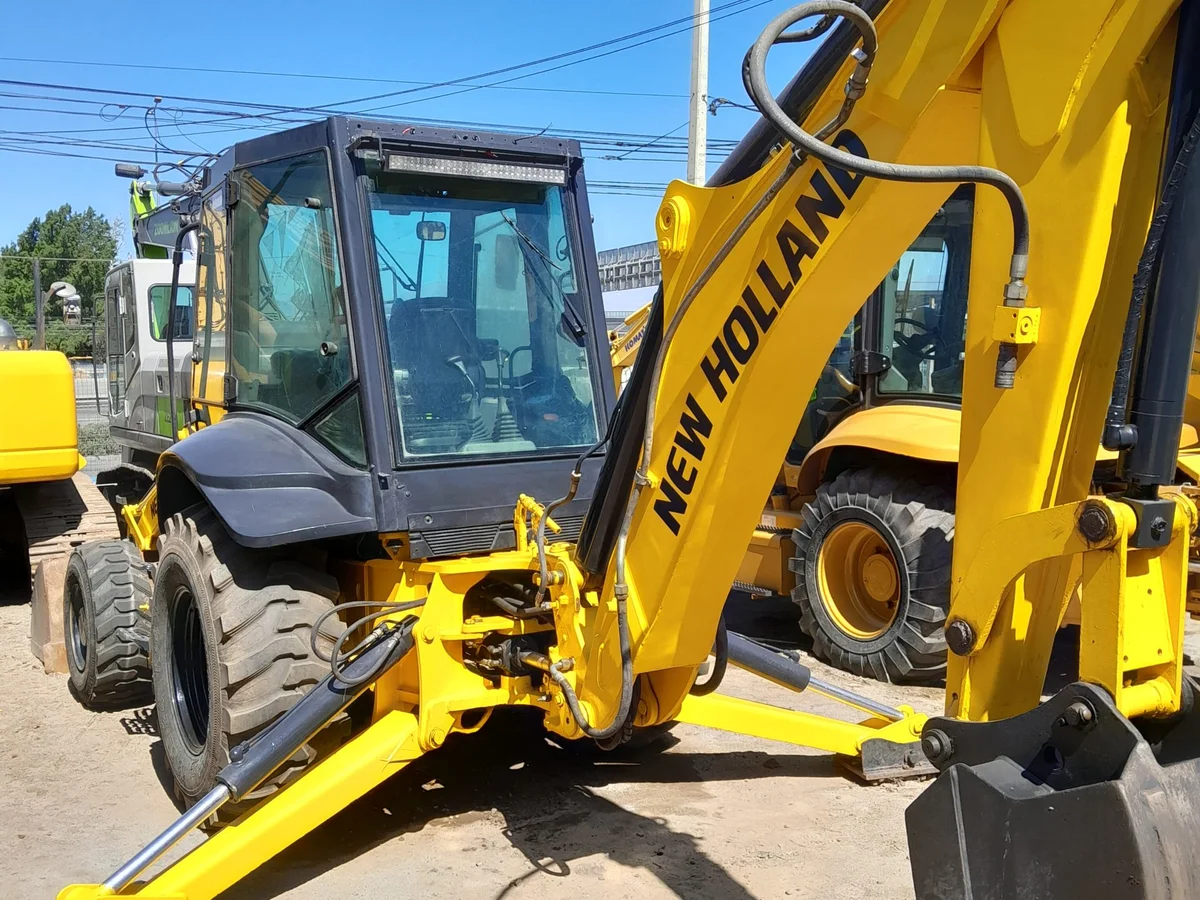 New Holland B90 B 4X4 wc-518 2014