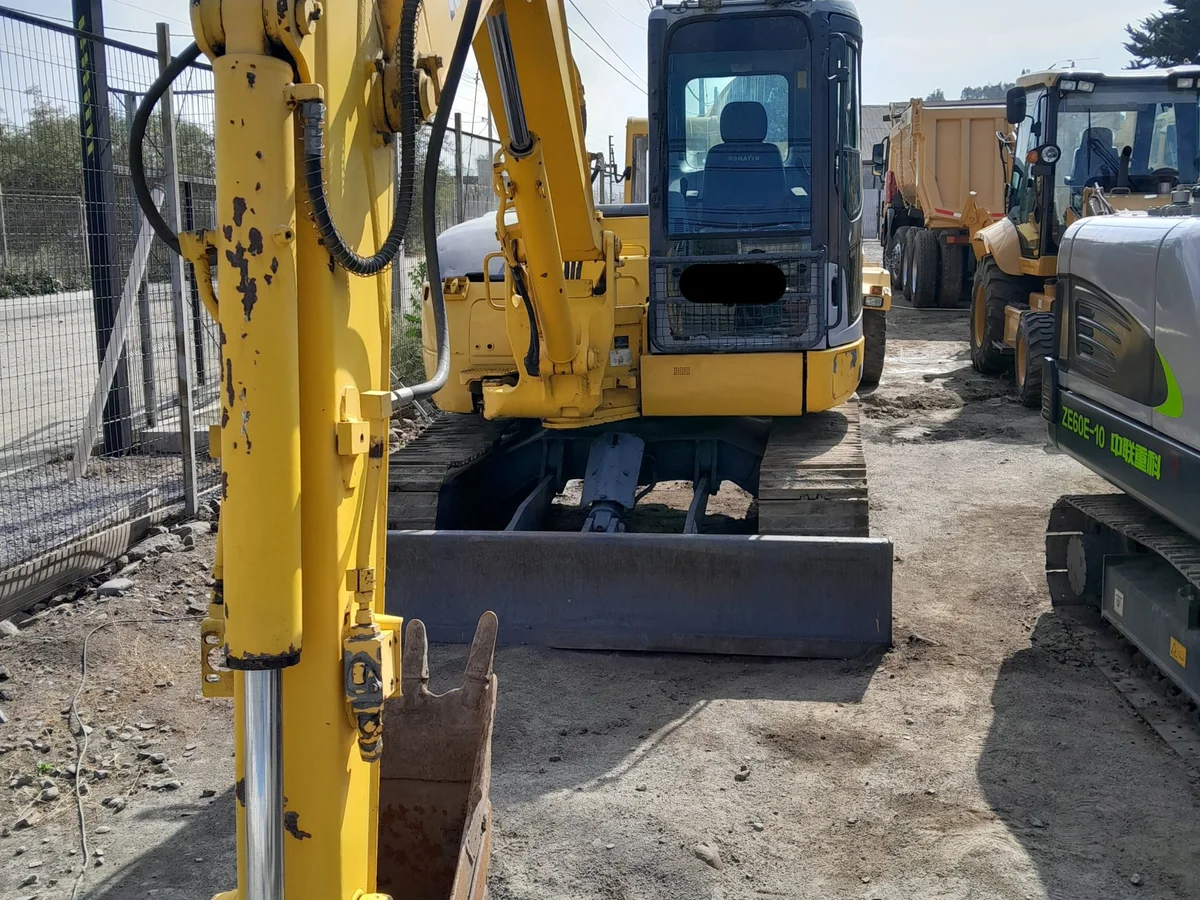 Komatsu PC 78 wc-412 2012