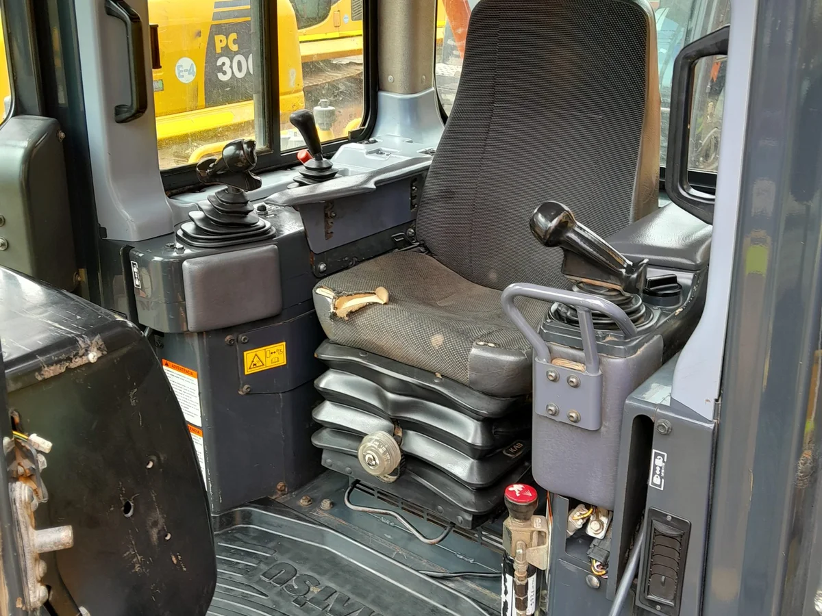 Komatsu PC 78 wc-412 2012 - Miniatura 14