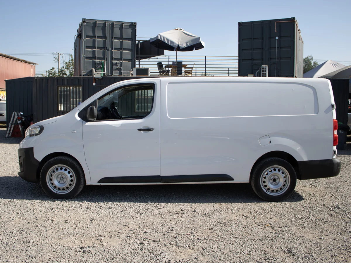 PEUGEOT EXPERT 2023