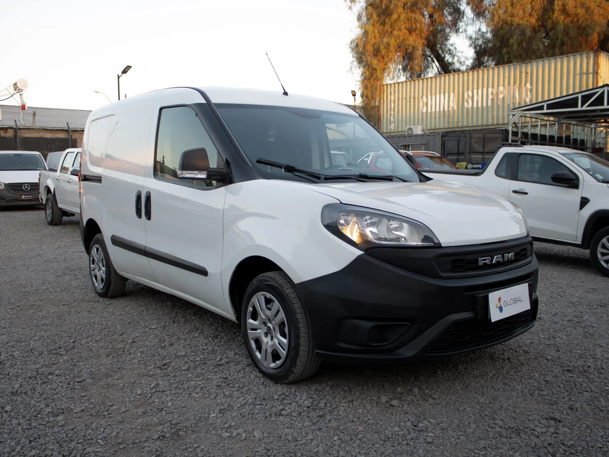 RAM VAN 1000 2022