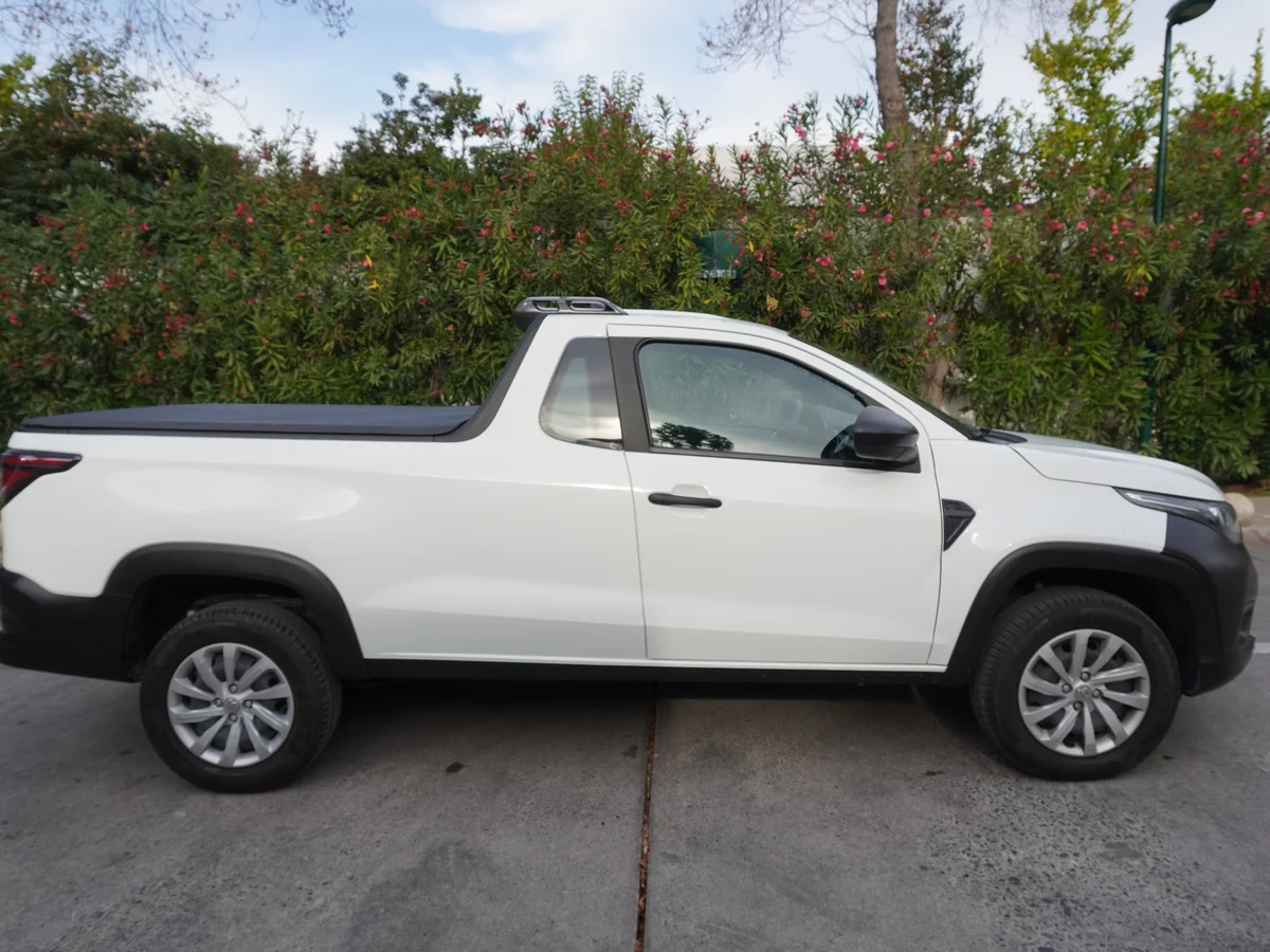 RAM 700 1.3 SLT 4X2 Cabina Simple MT Año 2025