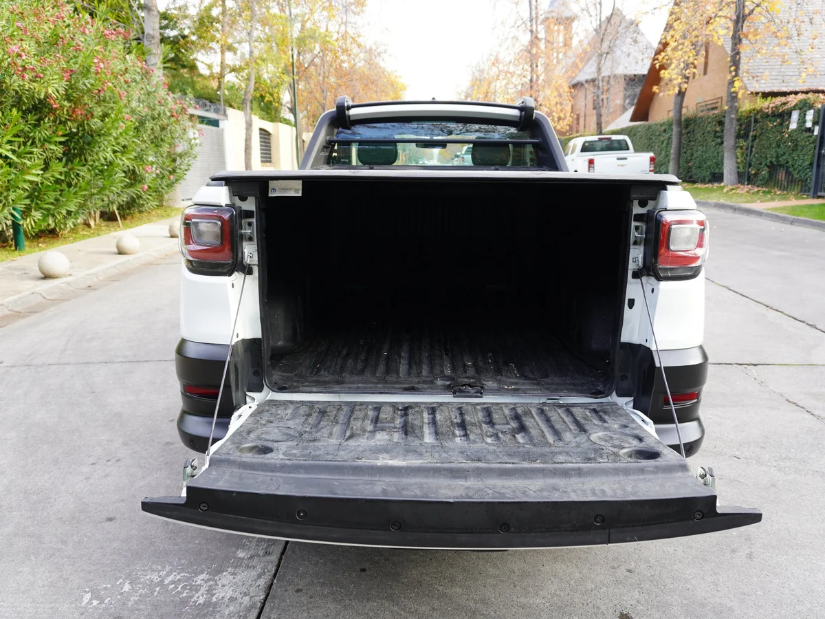 RAM 700 1.3 SLT 4X2 Cabina Simple MT Año 2025 miniatura 13
