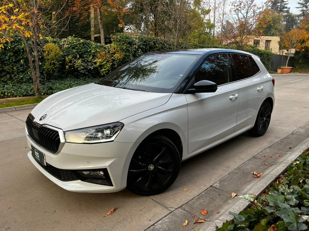 SKODA NEW FABIA 1.0L TSI AT DSG STYLE AÑO 2024 - Miniatura 3