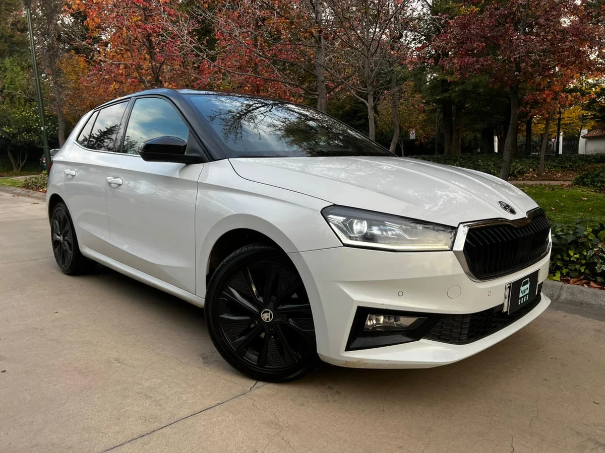 SKODA NEW FABIA 1.0L TSI AT DSG STYLE AÑO 2024 - Miniatura 17