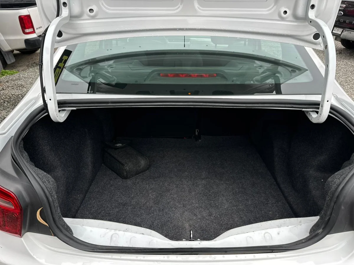 CITROEN C ELYSEE HDI 1.6 FEEL PACK HDI DIESEL 4X2 100 BVM MT 4P 2025 - Miniatura 7