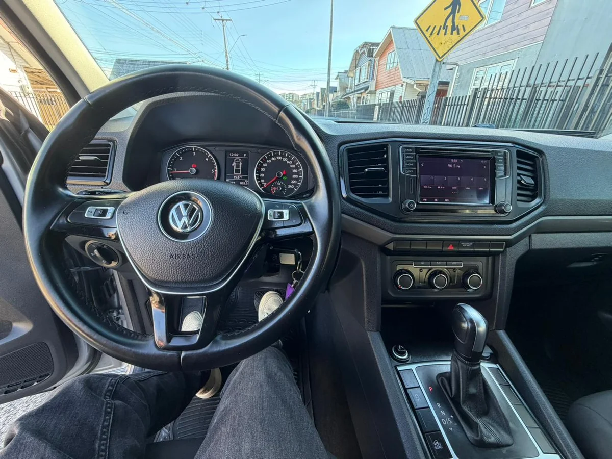 VOLKSWAGEN Amarok 2.0 COMFORTLINE DIESEL 4MOTION 4X4 DOB. CAB. AT 4P 2022 - Miniatura 11