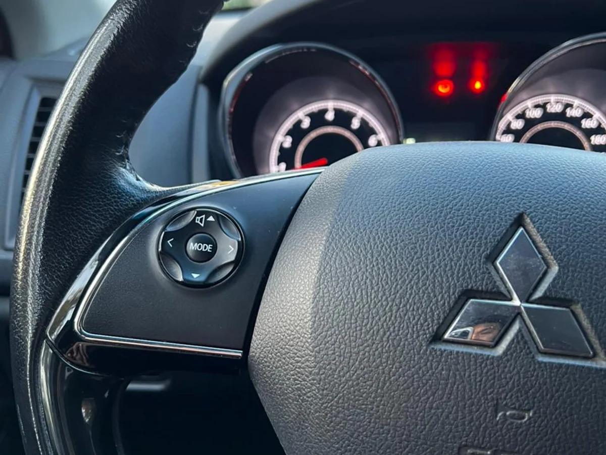 MITSUBISHI ASX 4X4 2.0 AUT 2.0L GL 4X4 AT 5P 2019 - Miniatura 21