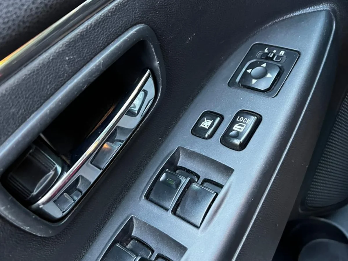 MITSUBISHI ASX 4X4 2.0 AUT 2.0L GL 4X4 AT 5P 2019 - Miniatura 24