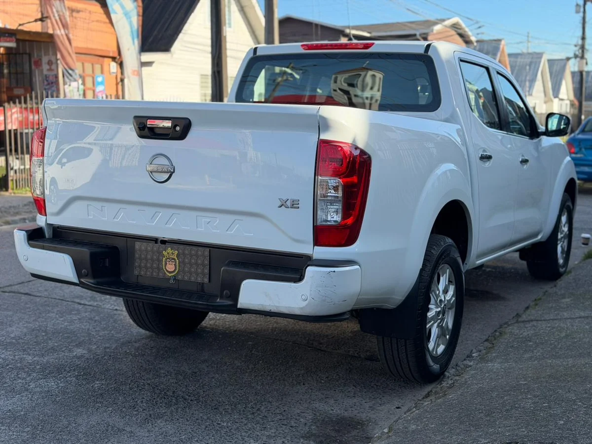 NISSAN Navara 4X2 MT 2024
