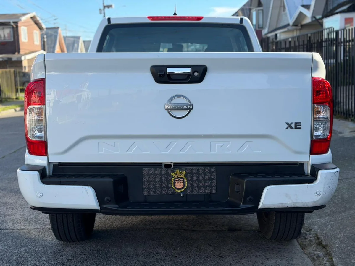 NISSAN Navara 4X2 MT 2024