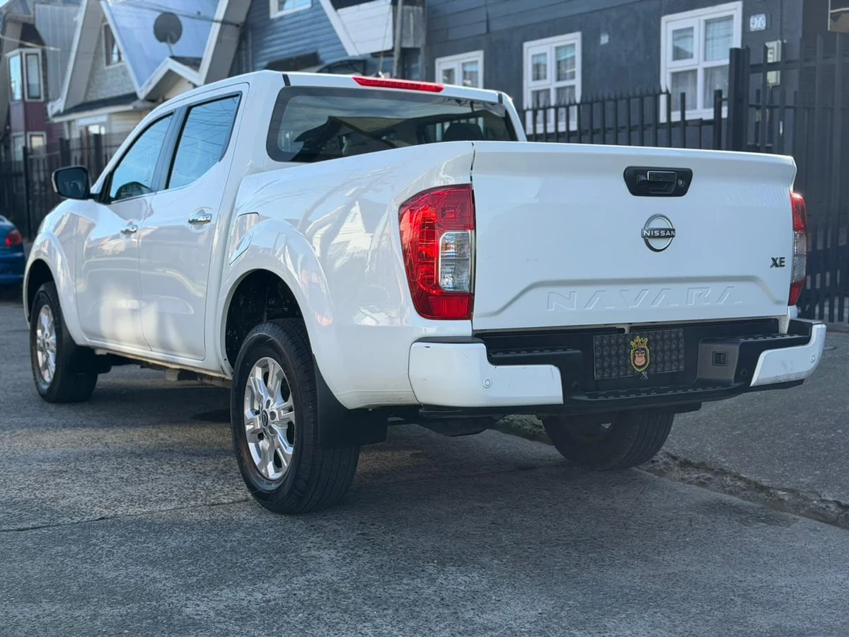 NISSAN Navara 4X2 MT 2024