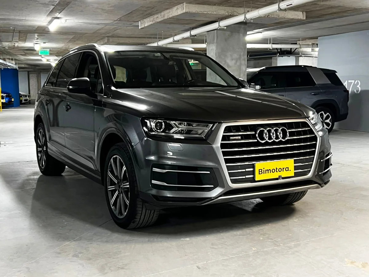 AUDI Q7 2.0 2020 - Miniatura 3