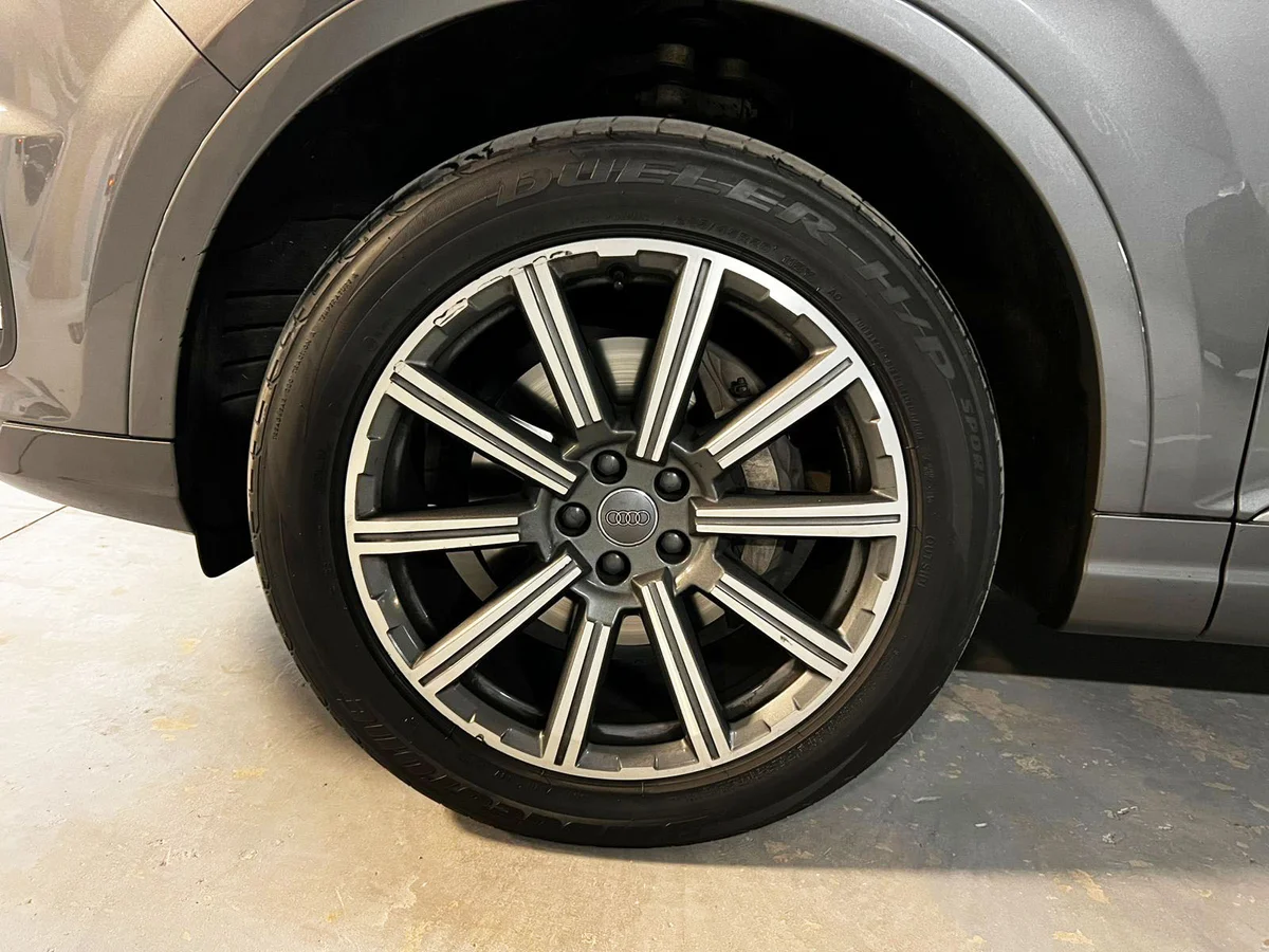 AUDI Q7 2.0 2020 - Miniatura 9