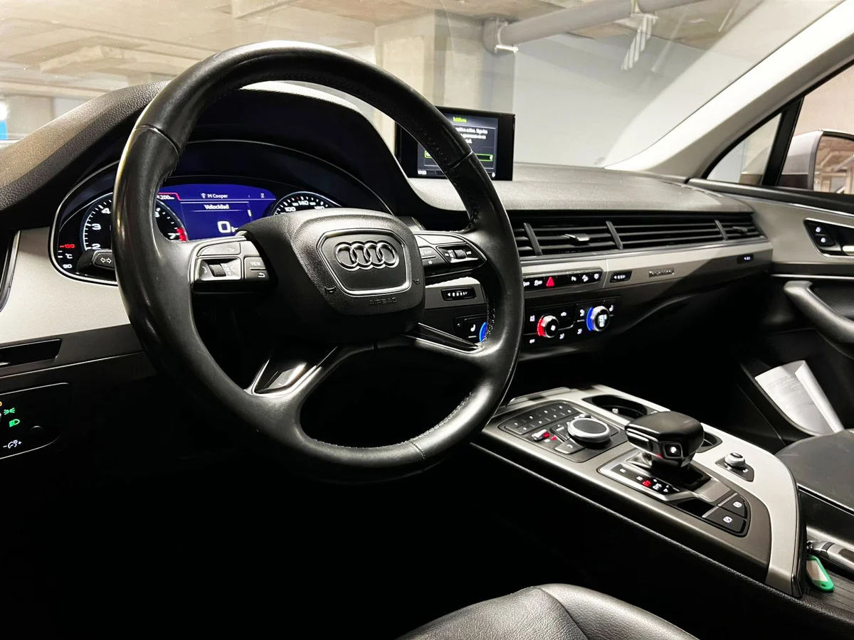 AUDI Q7 2.0 2020 - Miniatura 10