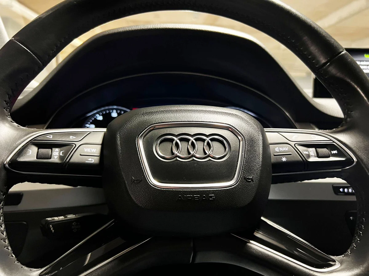 AUDI Q7 2.0 2020 - Miniatura 12