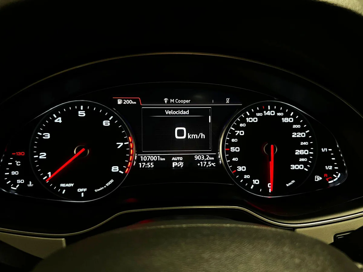 AUDI Q7 2.0 2020 - Miniatura 13
