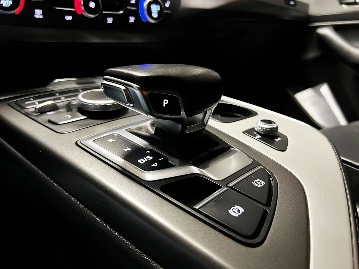 AUDI Q7 2.0 2020 - Miniatura 20