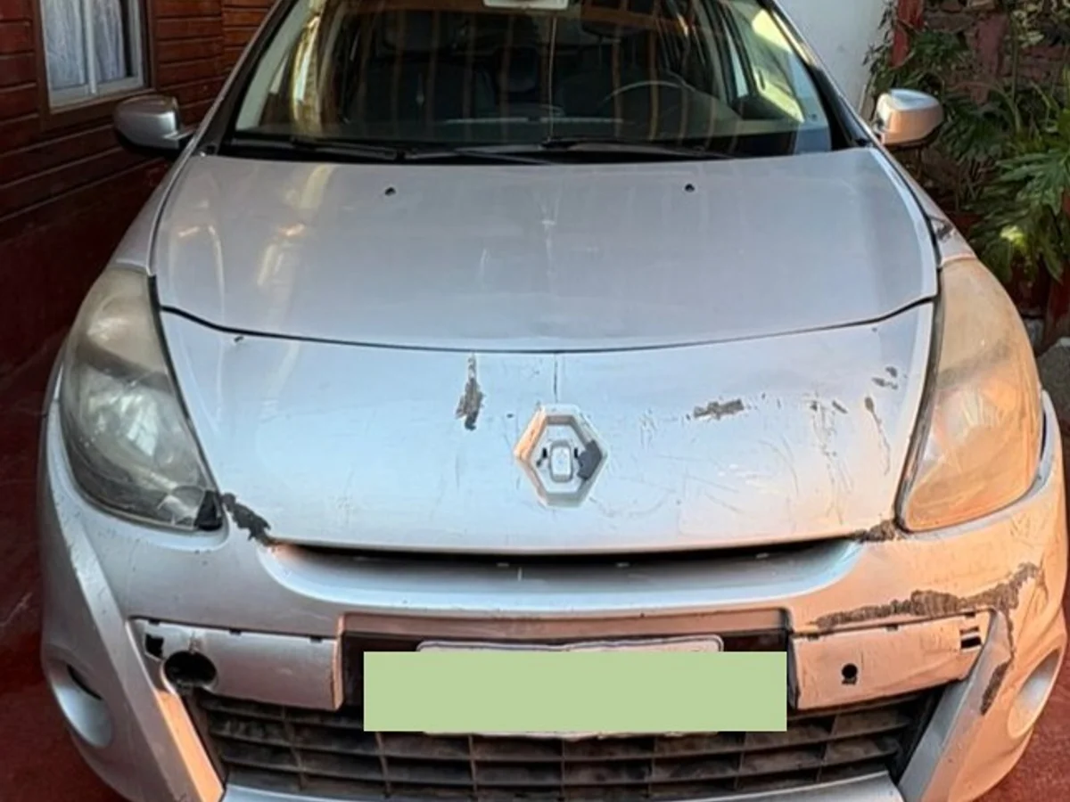 RENAULT CLIO 1.6 2013 - Miniatura 10