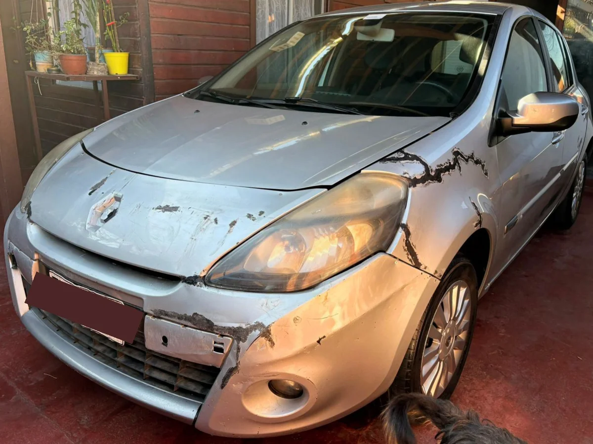 RENAULT CLIO 1.6 2013 - Miniatura 12